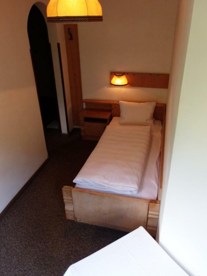 Garni Runggner Traubenhof Hotel Termeno Exterior photo