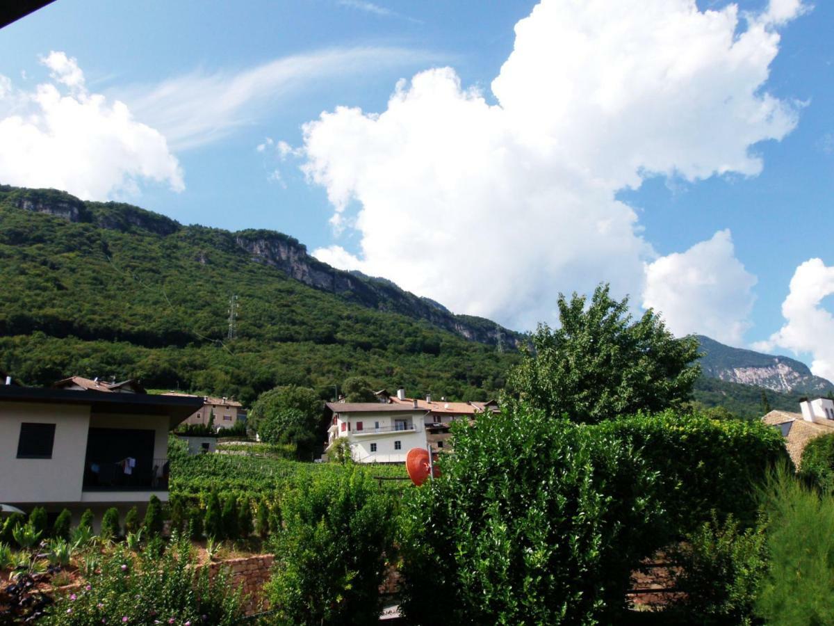 Garni Runggner Traubenhof Hotel Termeno Exterior photo